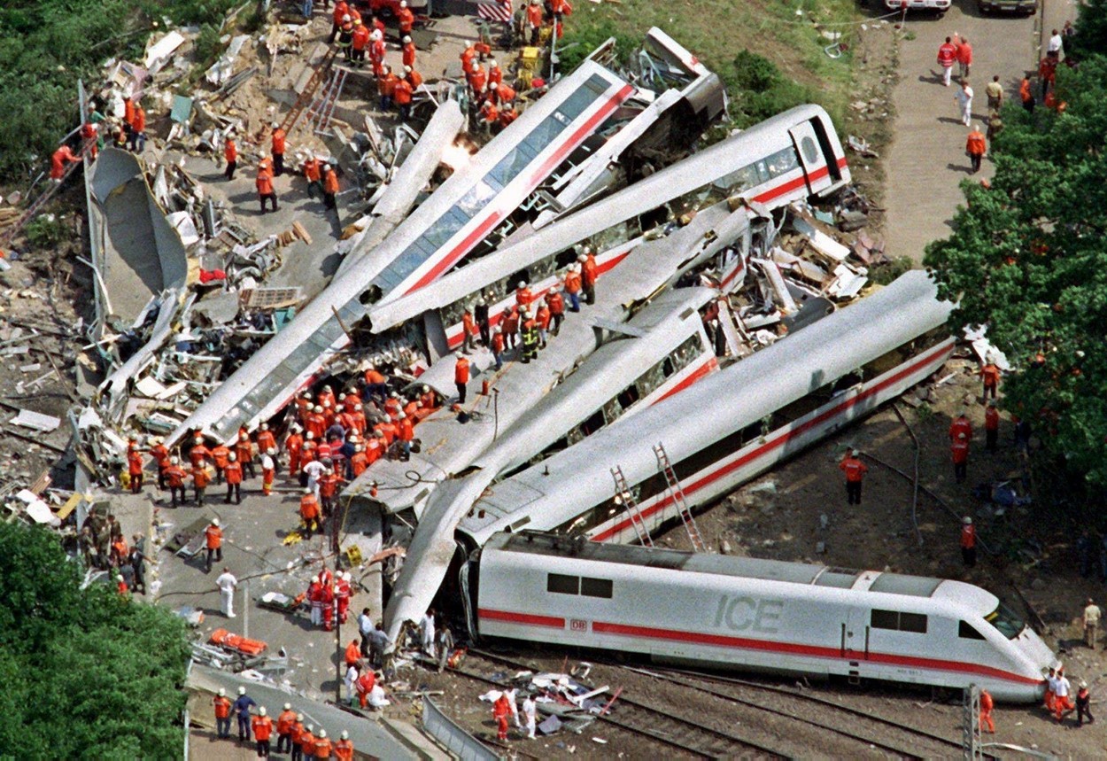 În urmă cu 25 de ani, în Germania avea loc cel mai grav accident feroviar din lume în care a fost implicat un tren de mare viteză