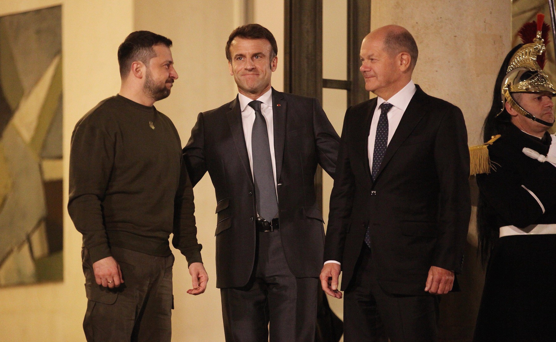 Kremlin: Putin este dispus să discute cu Scholz și Macron, dar nu a primit „propuneri specifice”