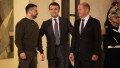 Liderul ucrainean Volodimir Zelenski, președintele francez Emmanuel Macron și cancelarul german Olaf Scholz.