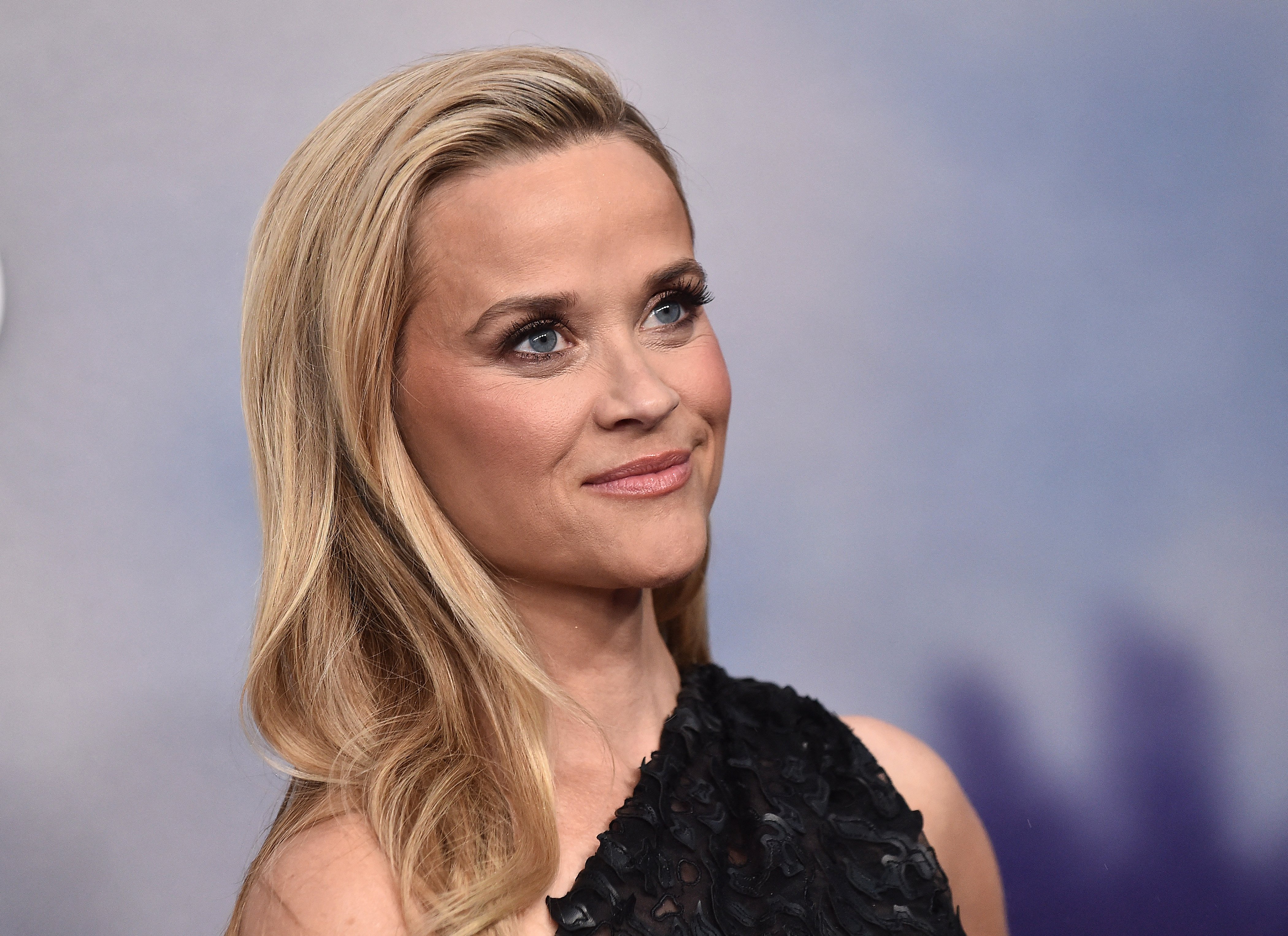 Reese Witherspoon a devenit cea mai bogată actriţă din lume. Ce avere are