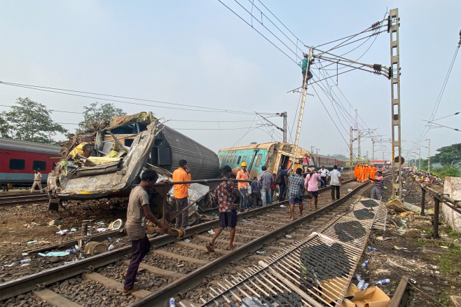 accident-tren-india-profimedia9