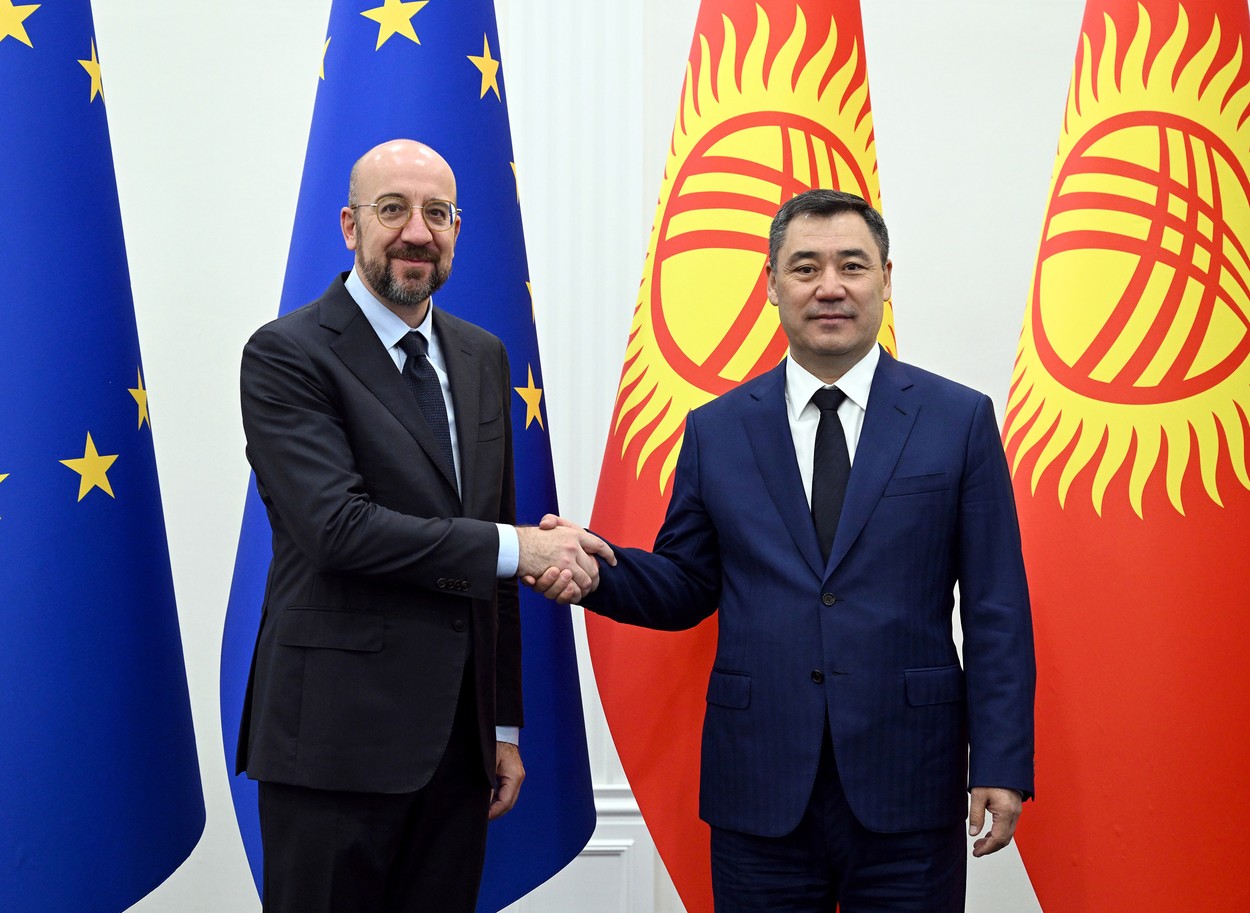 Lovitură pentru Rusia: Kârgâzstanul, o ţară aliată a Moscovei, a anunțat că este „gata să lucreze mână în mână cu UE”