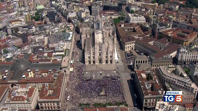 MILAN - Silvio Berlusconi's state funeral in the Cathedral