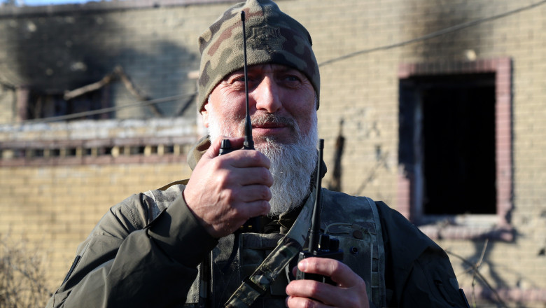 Comandantul trupelor lui Kadîrov, despre care s-a anunțat că a fost rănit în Ucraina, este „în viață și bine”, spune președintele Dumei