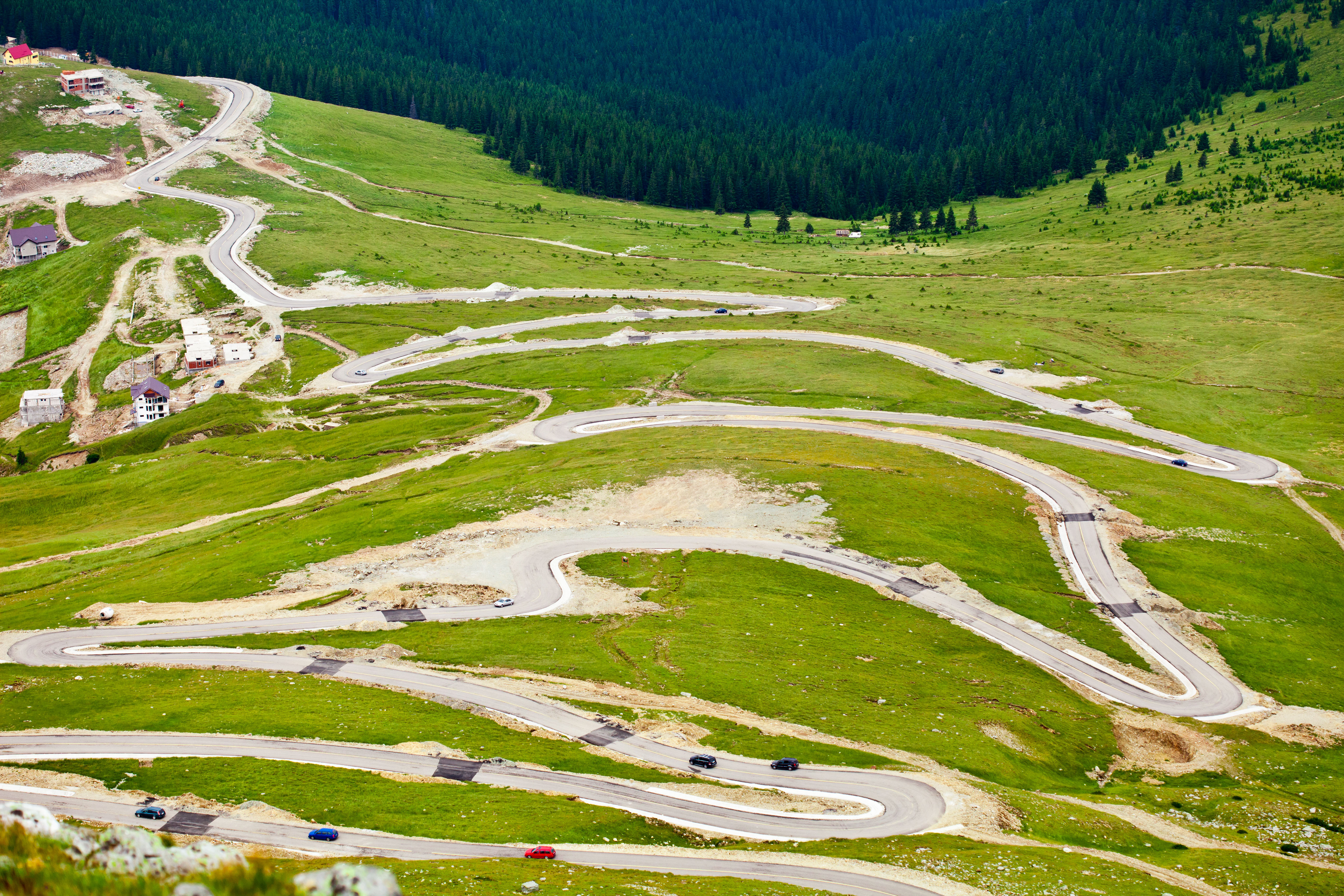 Circulația pe Transalpina se redeschide de vineri