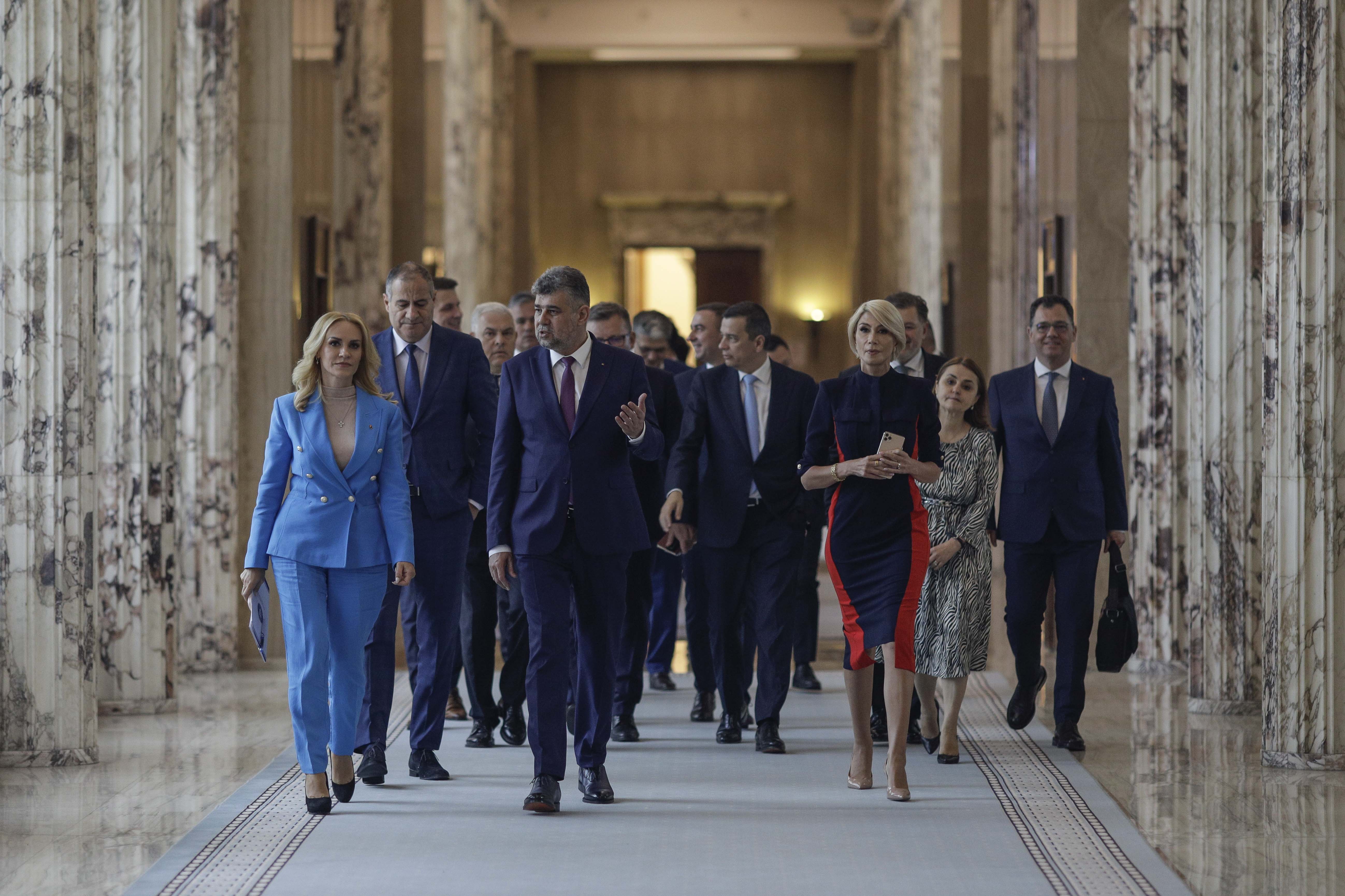 Marcel Ciolacu a convocat azi la discuții mai mulţi miniştri și va discuta cu sindicatele din Educaţie