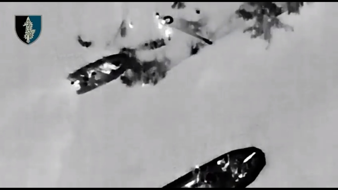 VIDEO. Forțele Speciale ucrainene au salvat militari ruși lăsați să moară de comandanții lor, după distrugerea barajului Kahovka