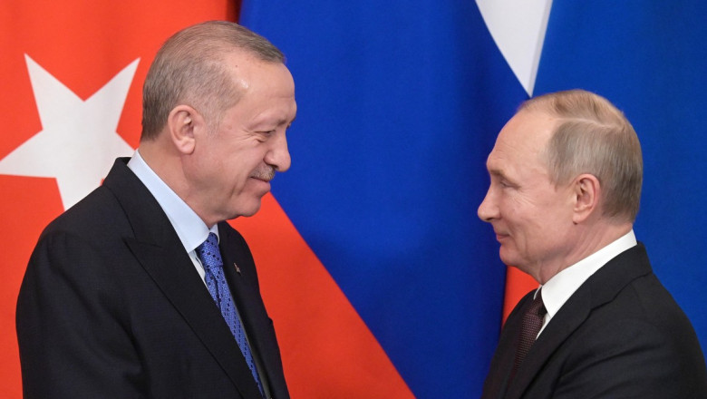 Erdogan merge la Soci, în Rusia, ca să discute cu Putin. Miza întâlnirii dintre cei doi