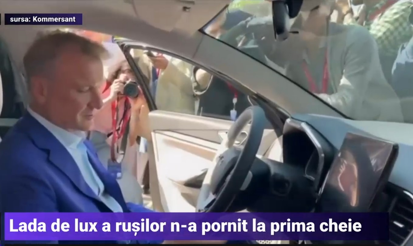 Moment penibil la Sankt Petersburg: Cel mai nou model de Lada nu a pornit în fața invitaților la Forumul Economic