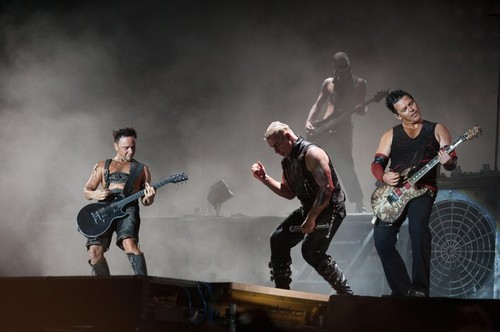 Reacția bateristului trupei Rammstein, după acuzațiile la adresa lui Till Lindemann: „S-au întâmplat lucruri care nu au fost corecte”