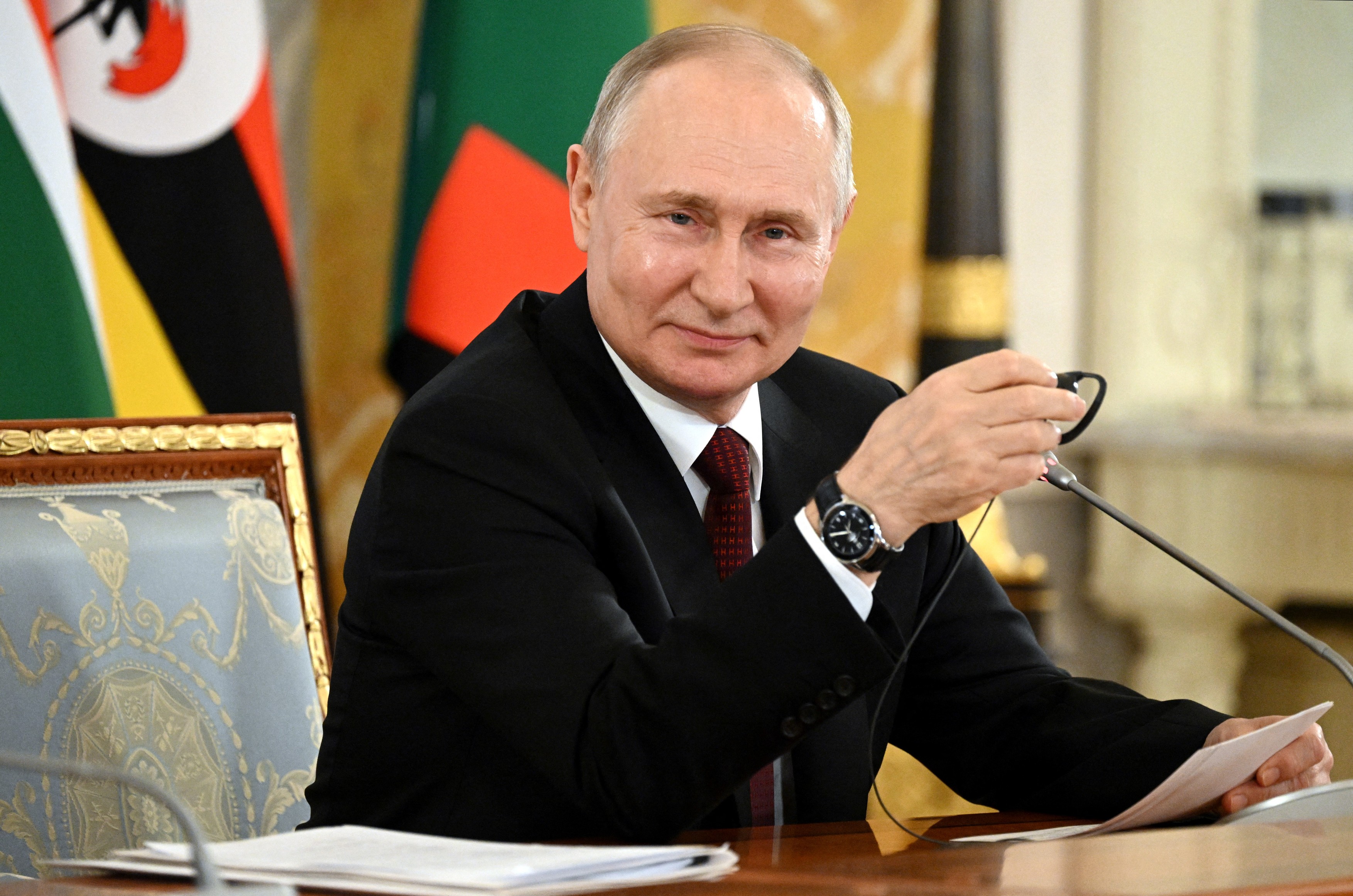 Cea mai nouă minciună a lui Putin: Șeful Statului Major al armatei ucrainene, generalul Valeri Zalujni, s-ar afla în străinătate