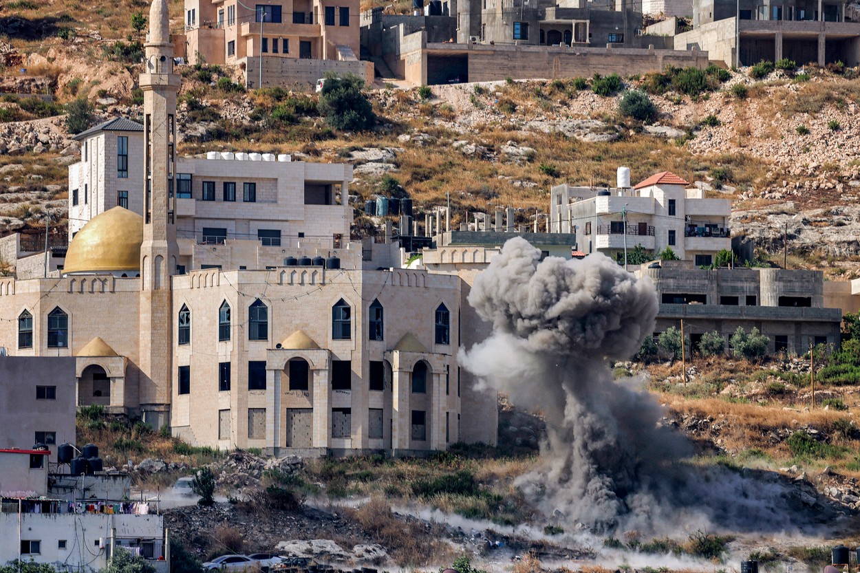 Trei palestinieni au murit, iar alți 29 au fost răniți, în timpul unui raid al trupelor israeliene în Cisiordania