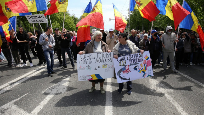 Susținători ai partidului Șor protestează în Găgăuzia împotriva guvernului de la Chișinău pe 7 mai 2023.
