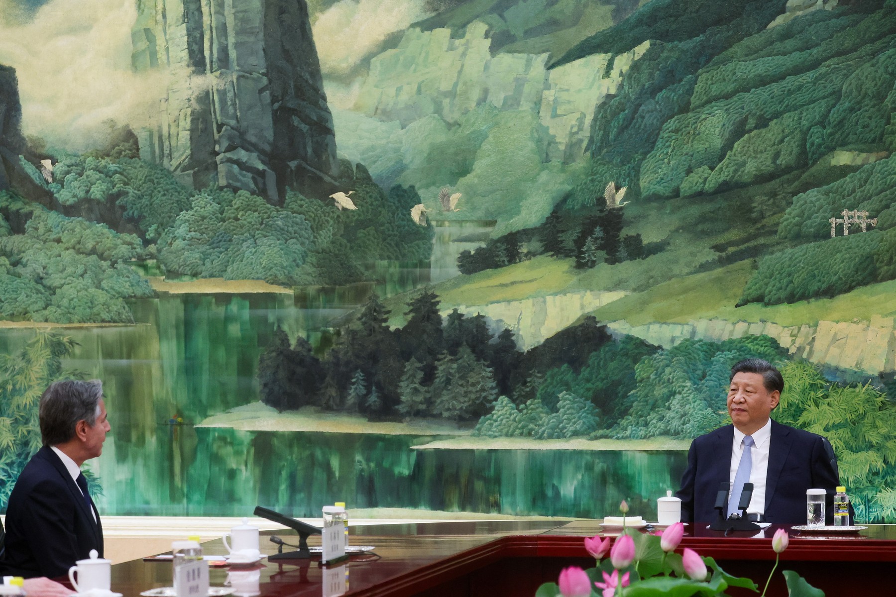 Xi spune că există „progres” după discuția cu Blinken, dar cere SUA să nu „dăuneze drepturilor și intereselor legitime ale Chinei”