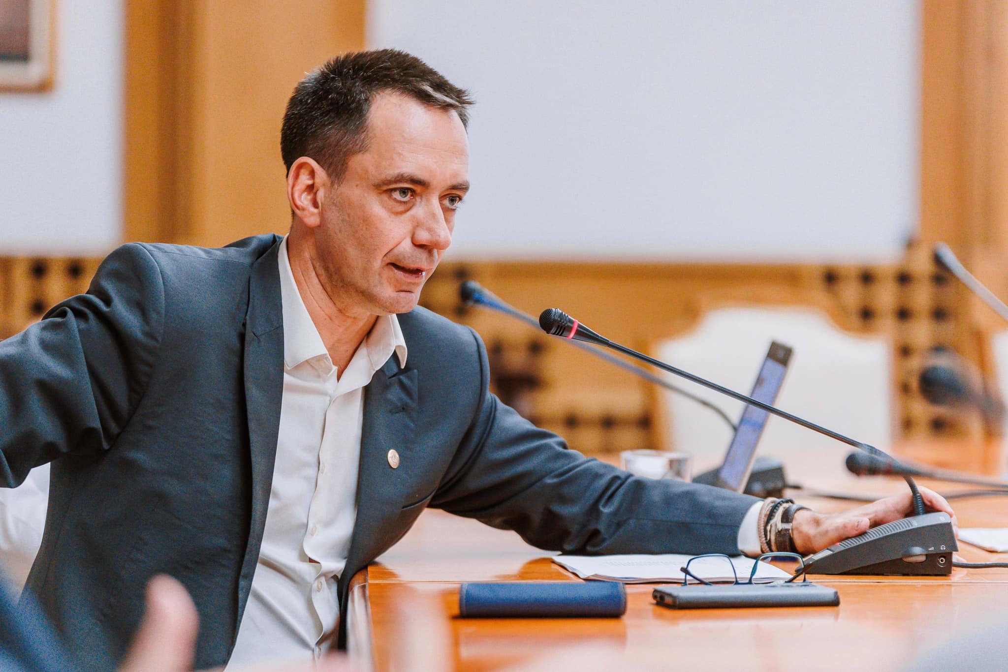 Csoma Botond, purtător de cuvânt UDMR: Un guvern minoritar nu va fi capabil să gestioneze eficient situația macroeconomică dificilă