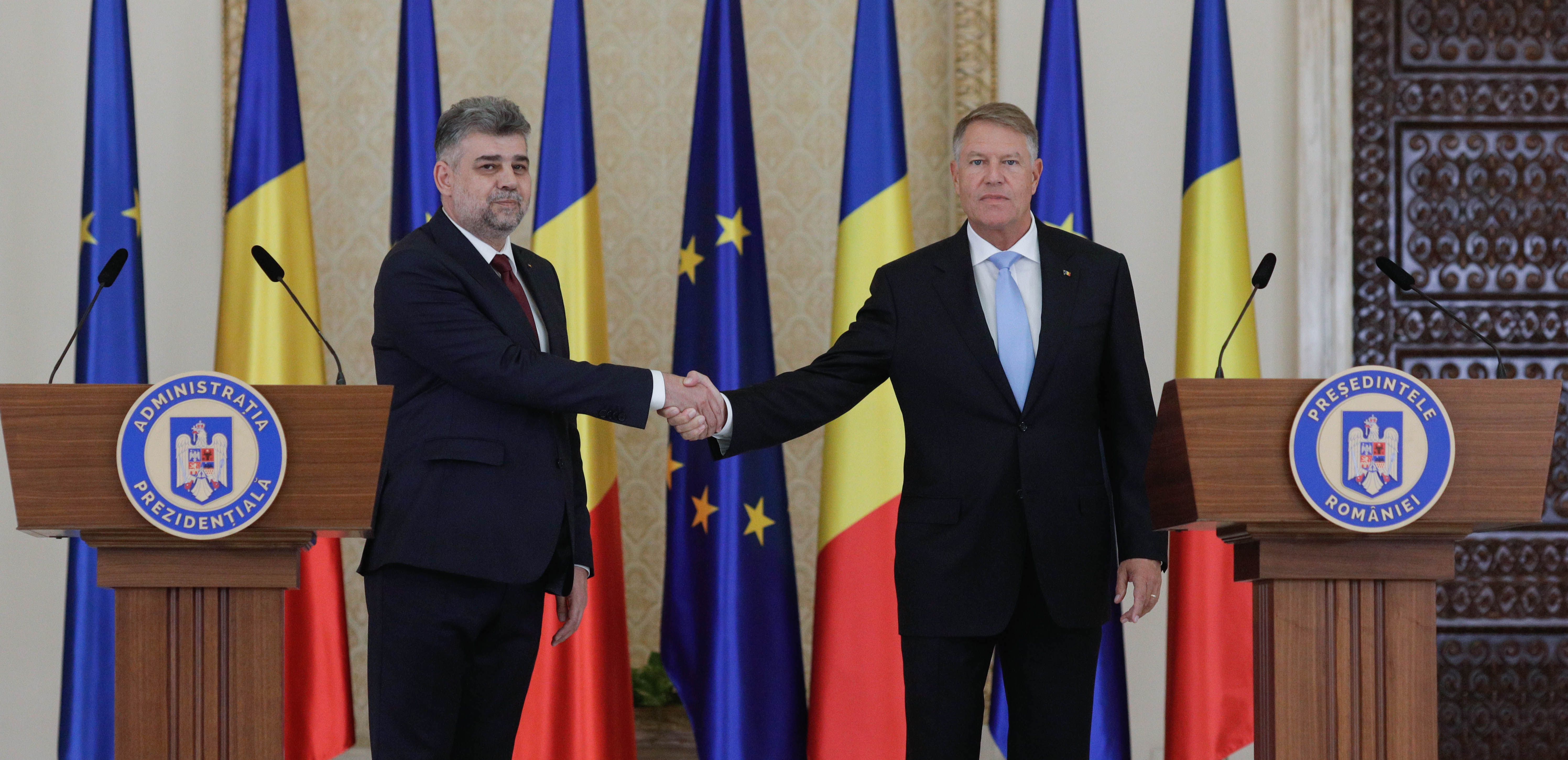 Klaus Iohannis: „Nu este nicio surpriză, îl desemnez pentru poziția de prim-ministru al României pe Marcel Ciolacu”