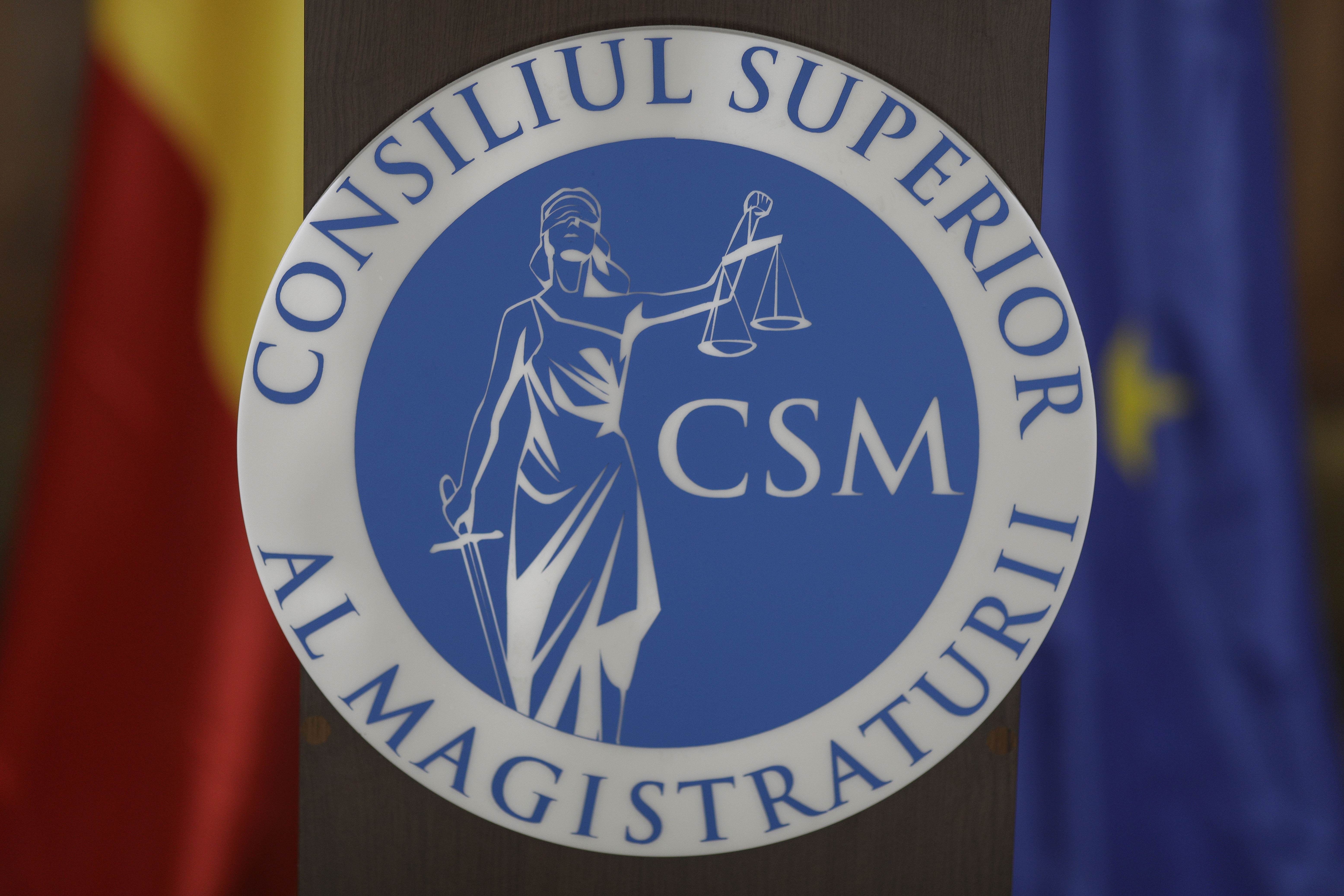 CSM acuză Parlamentul că „a ignorat principii constituţionale” în adoptarea legii pensiilor speciale