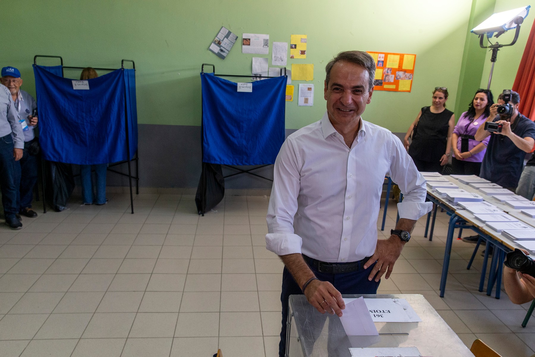 Mitsotakis este din nou premierul Greciei. Partidul său a câștigat detașat alegerile de duminică