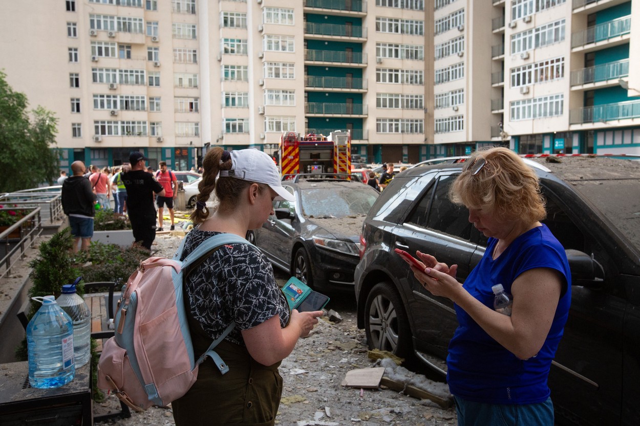 "Ce naiba a fost asta?". Ucrainenii au trecut de la extaz la agonie în cele 24 de ore cât a durat haosul din Rusia