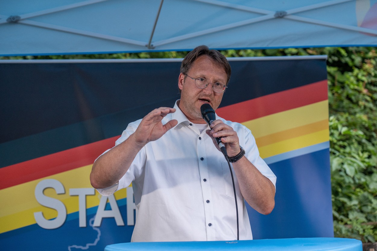 Victorie pentru extrema dreaptă din Germania. Un candidat al AfD a câștigat în premieră un post de conducere la nivel local