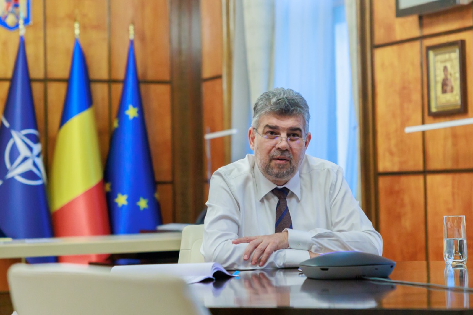 Ciolacu a vorbit cu premierul ucrainean și i-a transmis dorința de a proteja drepturile minorității române din Ucraina