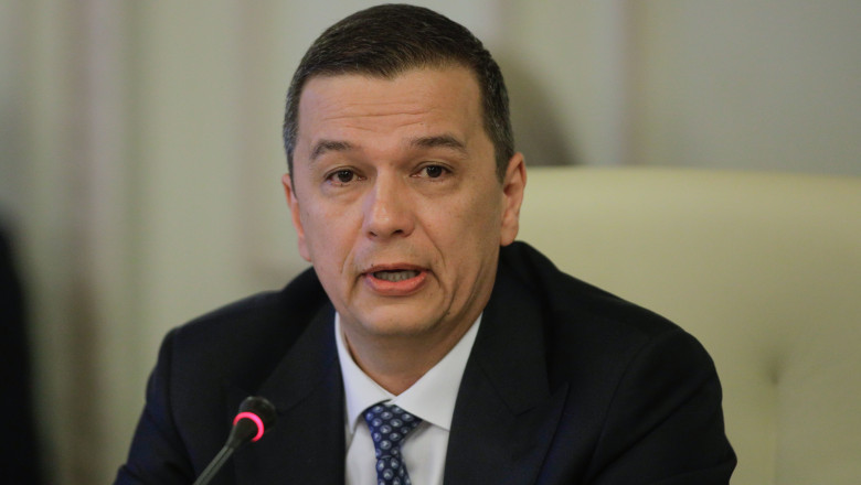Ministrul Transporturilor, Sorin Grindeanu, participă la audierea în comisiile de specialitate a miniștrilor desemnați pentru a face parte din noul guvern condus de Marcel Ciolacu, la Palatul Parlamentului din București, pe 14 iunie 2023.