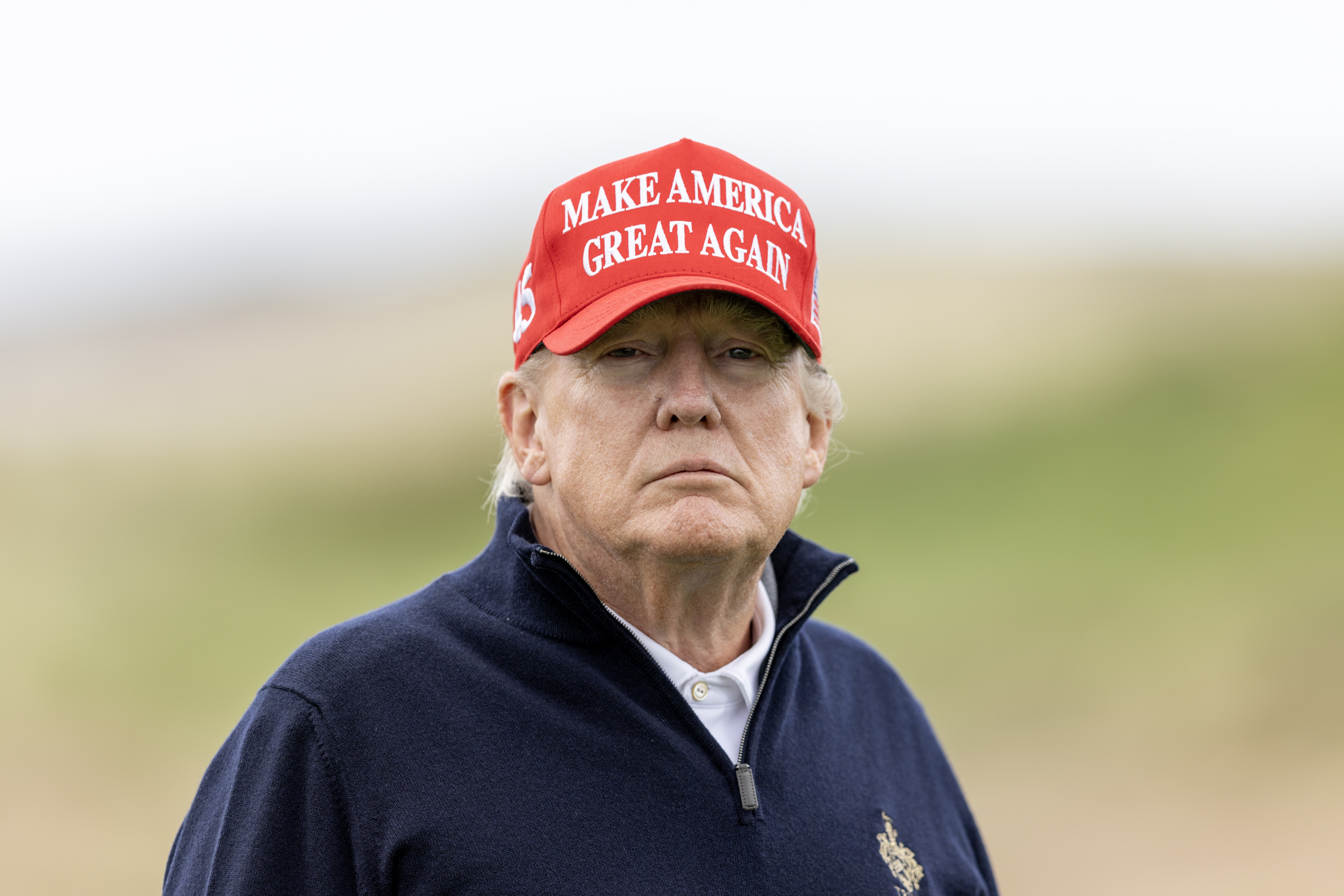 Trump spune că o să se predea la închisoarea din comitatul Fulton în această săptămână
