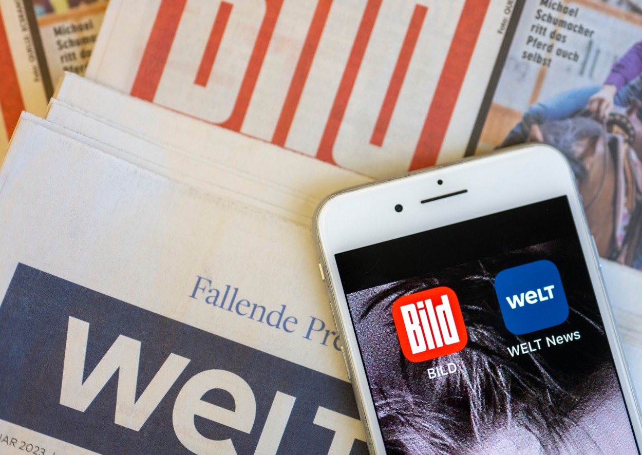 Bild, cel mai bine vândut ziar din Europa, va înlocui o mare parte dintre jurnaliști cu programe de inteligență artificială