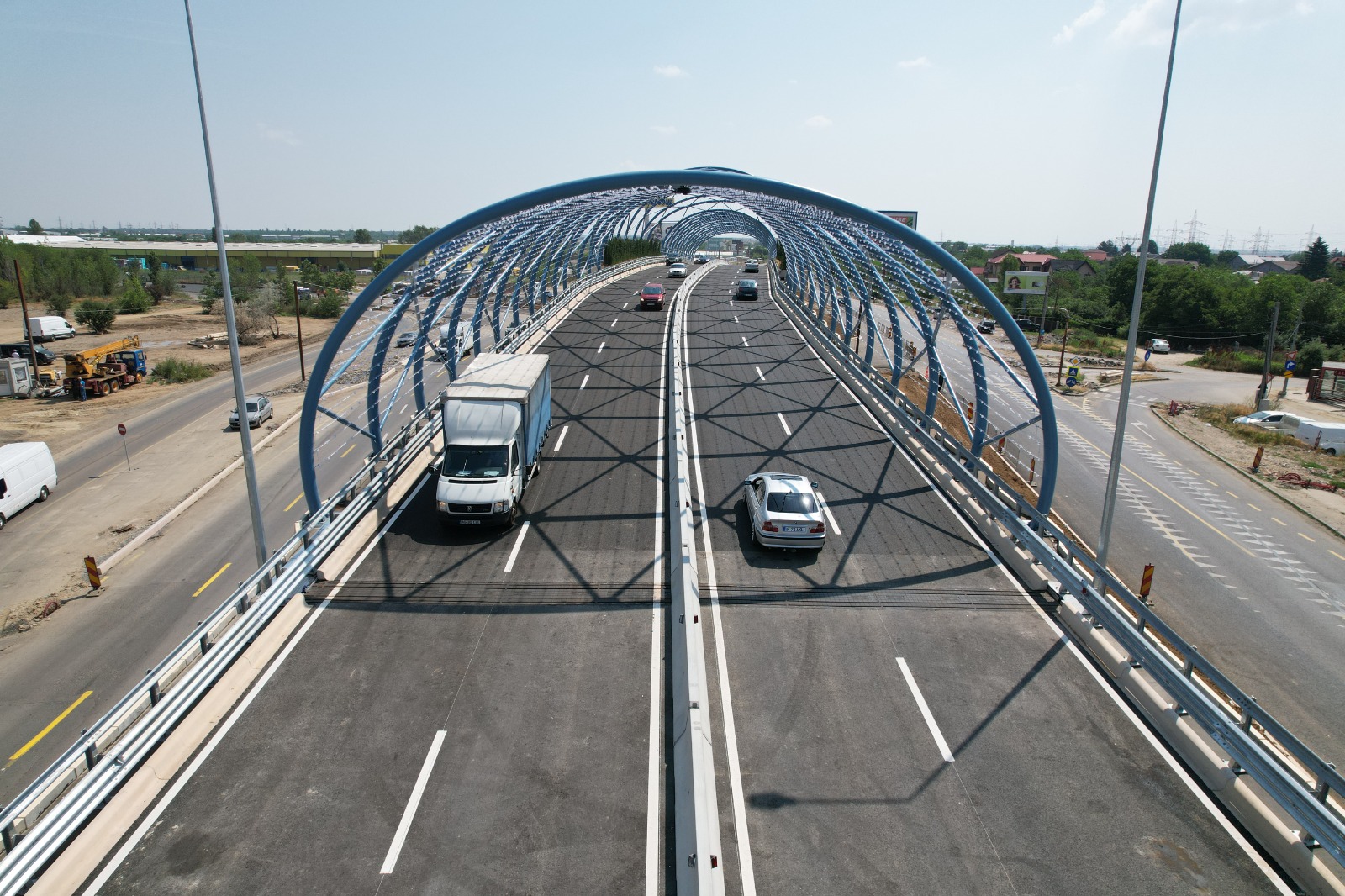 VIDEO & FOTO Pasajul spre Autostrada Soarelui, pentru care s-au certat primarii Negoiță și Băluță, a fost inaugurat