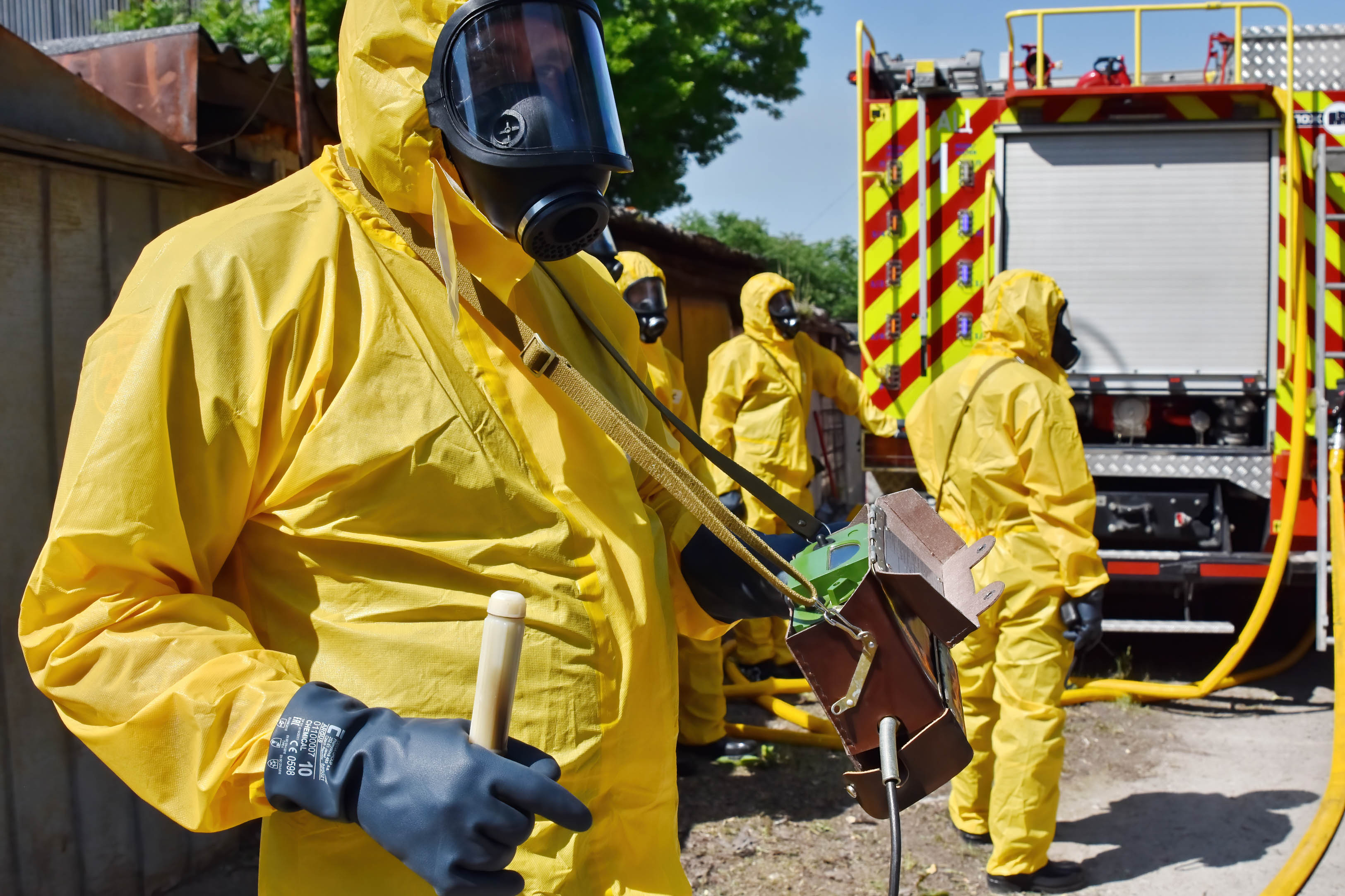 Ucrainenii se pregătesc de un dezastru la centrala nucleară Zaporojie. SUA vor să trimită muniții cu dispersie Kievului