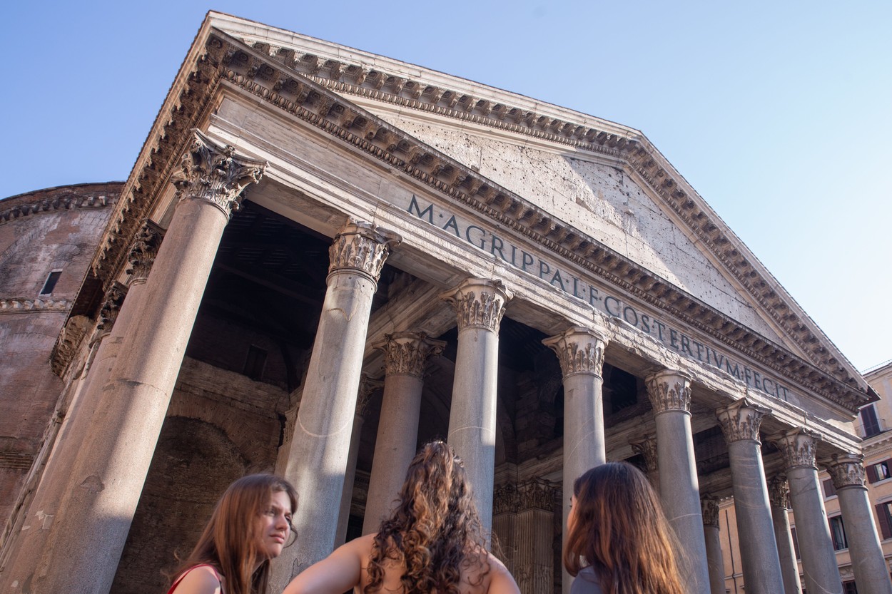Vizitarea Panteonului din Roma nu va mai fi gratuită. Cât vor scoate turiștii din buzunar pentru a avea acces în monument