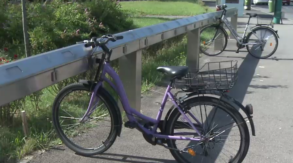Primul oraș din România care a implementat un sistem gratuit de bike-sharing renunță la el. „O prostie”. „Oamenii se întorc la mașini”