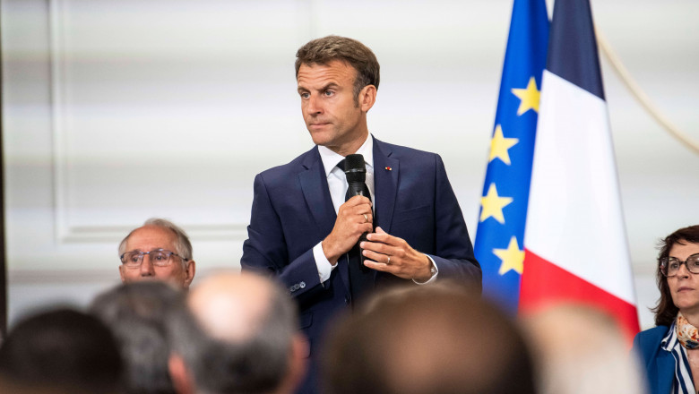 macron intalnire cu primarii dupa proteste