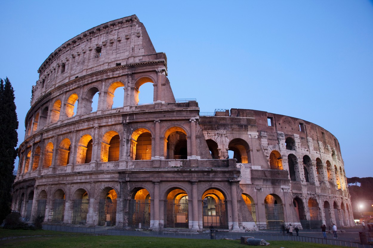 Turistul care și-a scrijelit numele în Colosseum cere să fie iertat pentru că nu a știut „cât de vechi este monumentul”