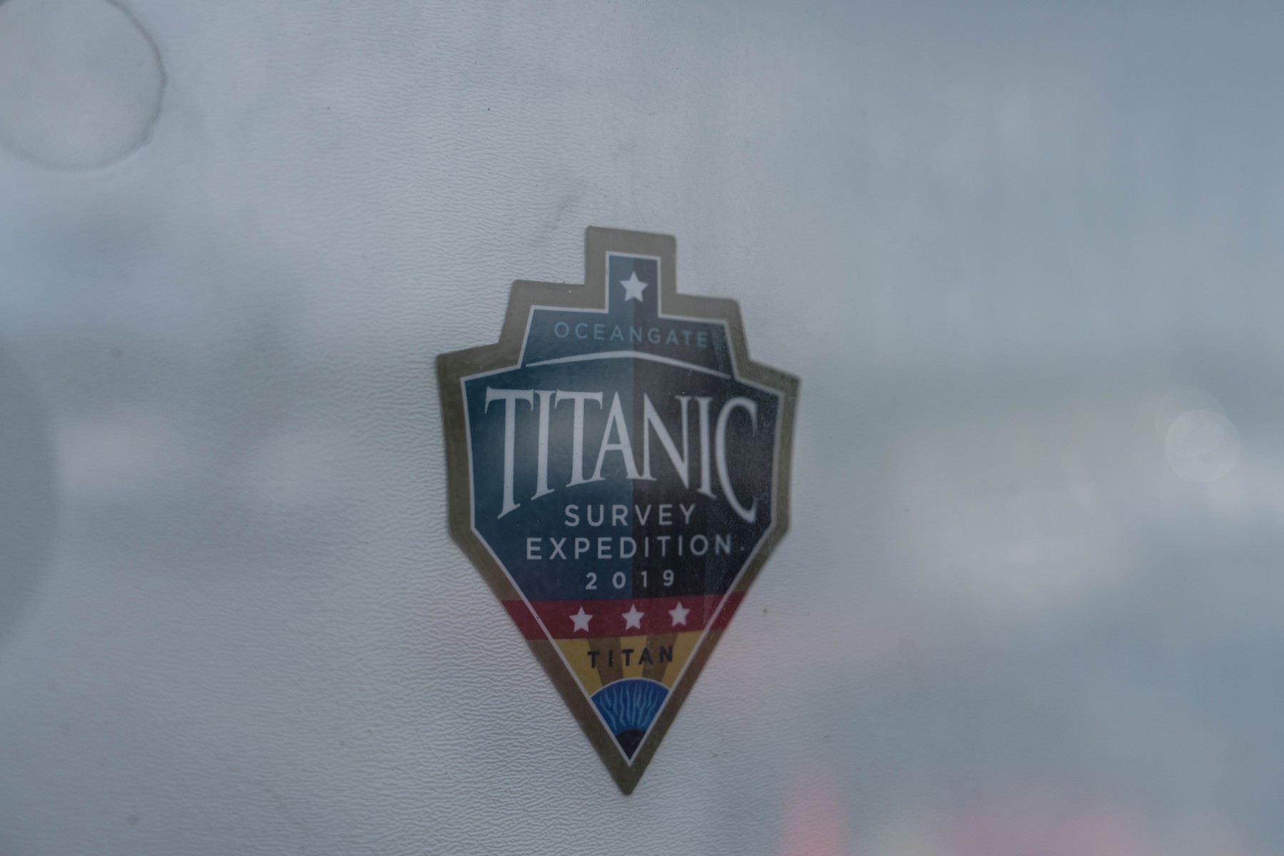 OceanGate, compania care organiza călătorii la Titanic, anunță că suspendă „toate expedițiile și toate operațiunile comerciale”