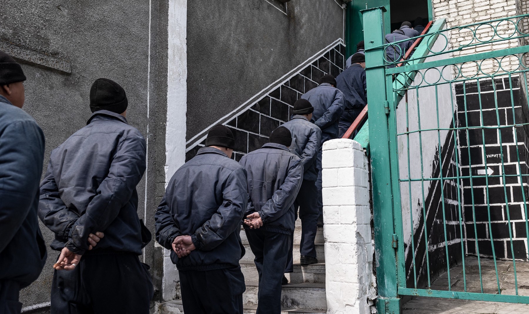 De ce se duc soldații ruși să lupte în Ucraina. Sondaj sociologic printre prizonierii de război ruși