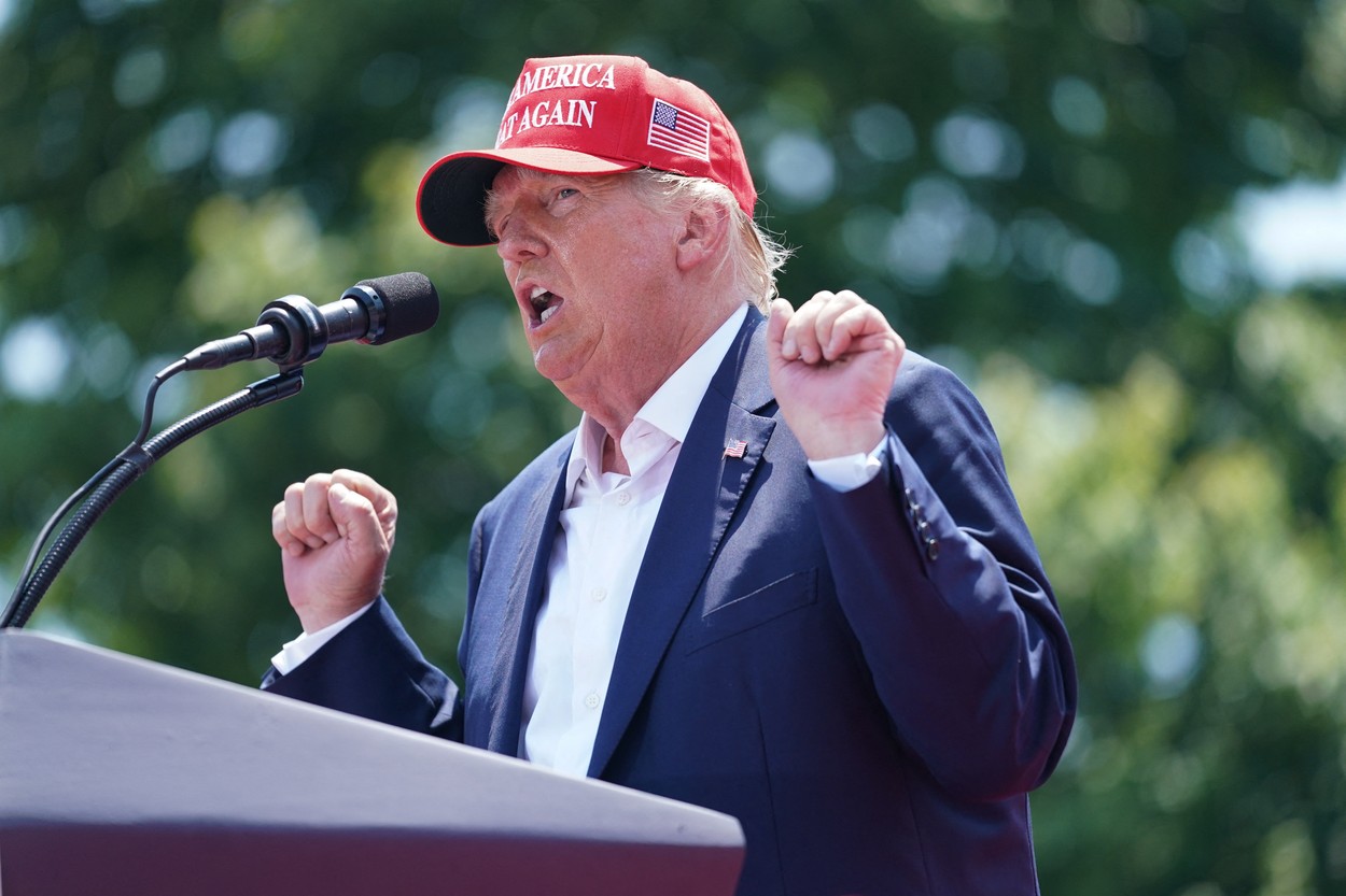 Trump: Cocaina găsită la Casa Albă era pentru Joe Biden