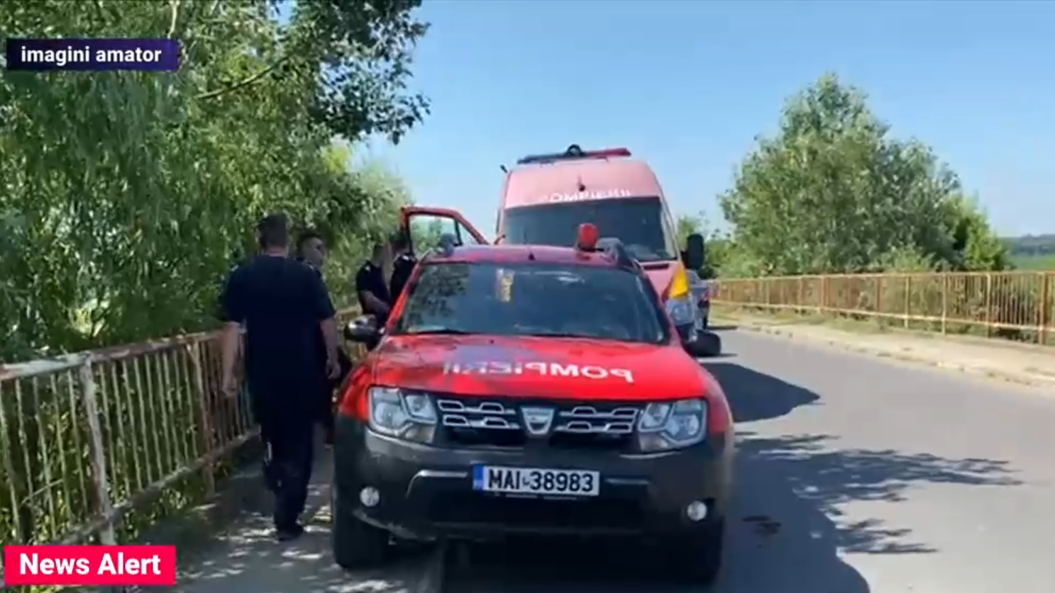 Un copil de 6 ani a dispărut în apropierea râului Ialomița. La căutări participă și scafandri