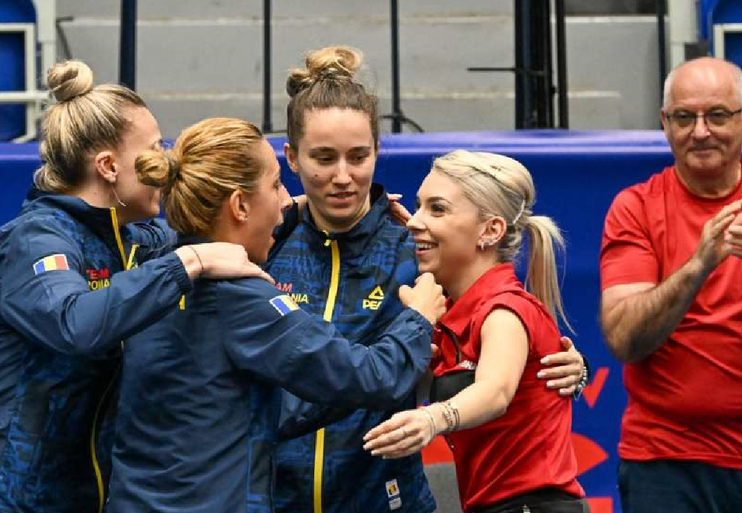 Echipa feminină de tenis de masă a României, medaliată cu aur la Jocurile Europene