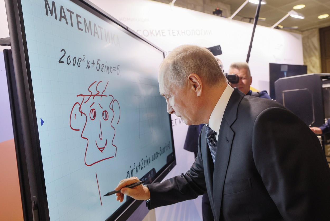 BBC. Băi de mulțime și desene ciudate. Semnificația din spatele aparițiilor neobișnuite ale lui Putin, după rebeliunea Wagner