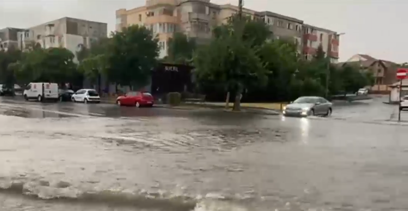 Furtunile au măturat sud-vestul țării. Cum va fi vremea săptămâna viitoare