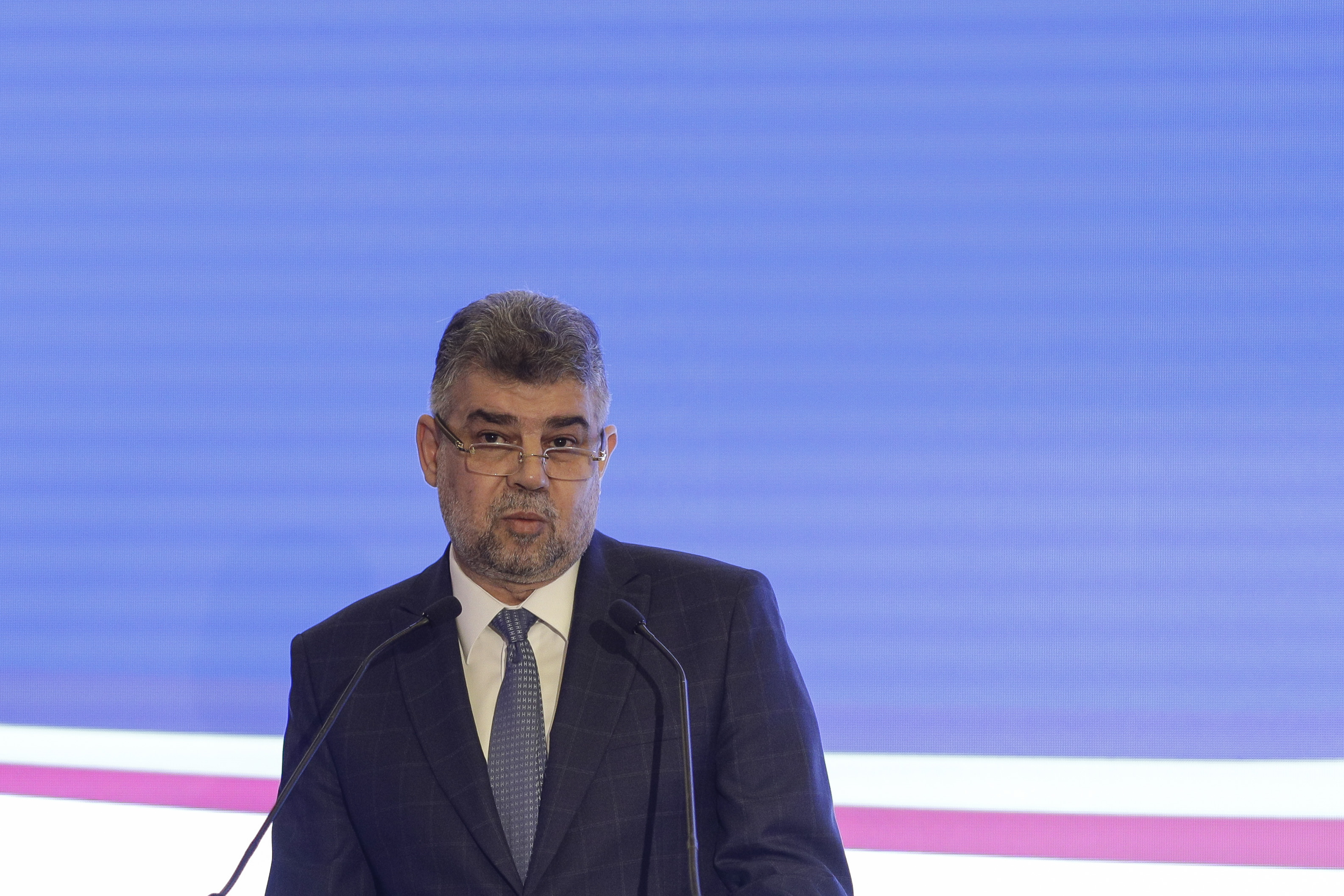 Ciolacu: Anul trecut au fost 8,1 milioane de concedii medicale la 6 milioane de români. Sunt vreo 140 de ani de nemuncă