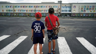 copii în Mariupol