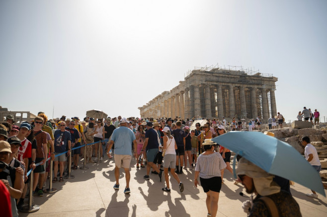 Stifling heat in Greece