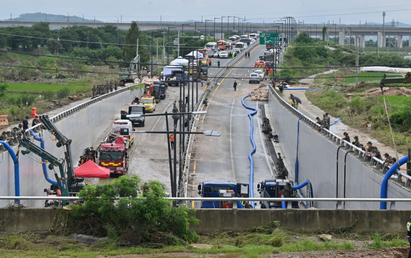 tunel inundat coreea de sud (30)