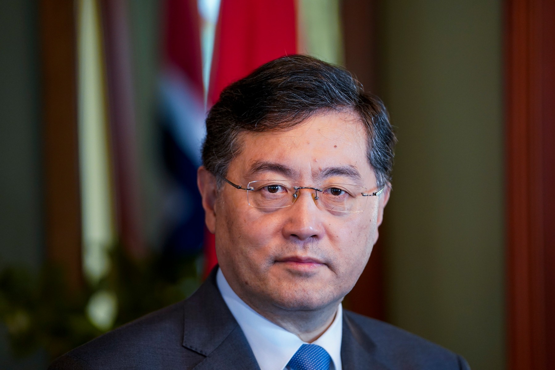 Unde a dispărut ministrul chinez de externe? China a început să cenzureze discuțiile despre absența misterioasă a lui Qin Gang