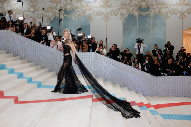 Met Gala Red Carpet Arrivals in New York