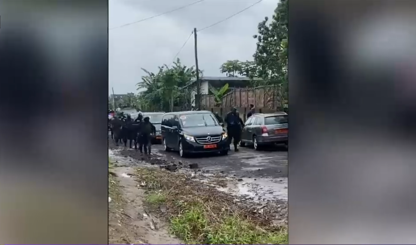 VIDEO. Mbappe a mers cu gărzi de corp și o blindată militară în satul natal al tatălui său
