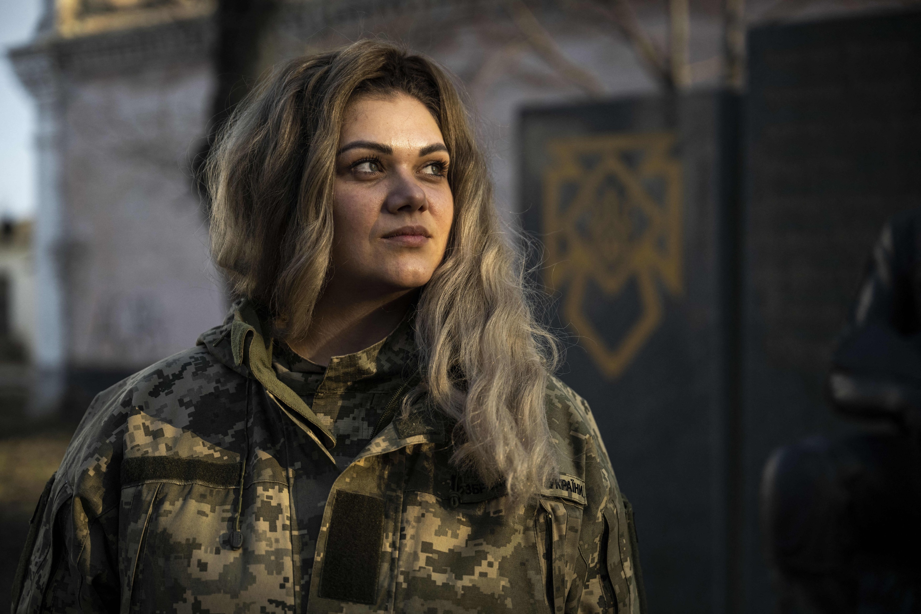 Cum arată viața femeilor-soldat din Ucraina: "După un an de război, avem un buchet de tot felul de probleme de sănătate"