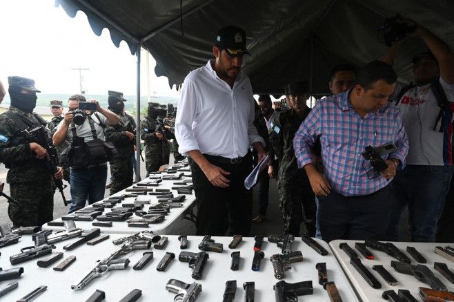 honduras arme confiscate inchisori distrugere profimedia-0788361076